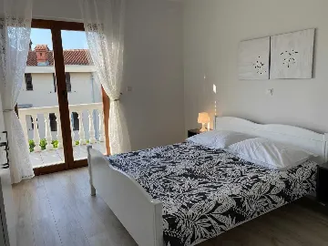 2-Bedroom Apartment in Šilo for Up to 4