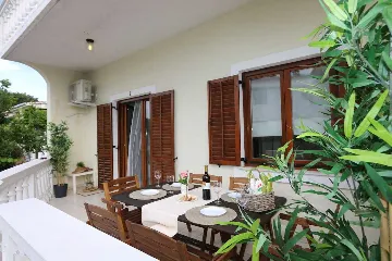 Two-Bedroom Apartment in Šilo for up to 5