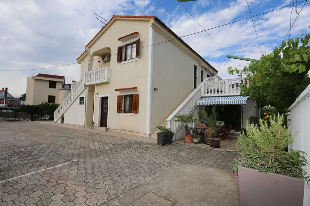 Two-Bedroom Apartment in Šilo for up to 5