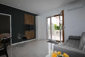 Two-Bedroom Apartment in Šilo for up to 5