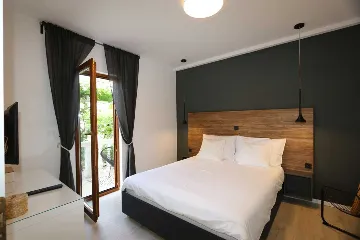 Two-Bedroom Apartment in Šilo for up to 5