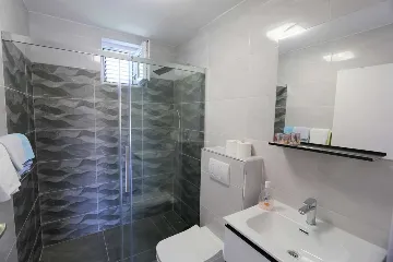 1-Bedroom Apartment in Šilo for Up to 4
