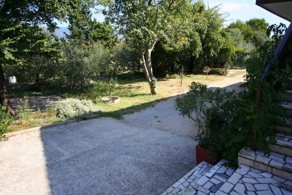 Apartment in Šilo for Up to 6 Guests