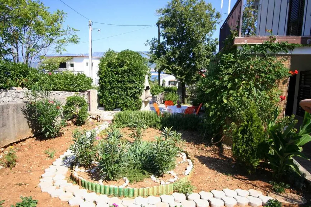 Apartment in Šilo for Up to 6 Guests