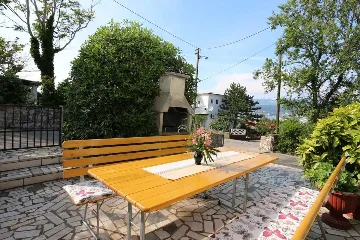 Apartment in Šilo for Up to 6 Guests
