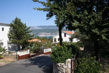 Apartment in Šilo for Up to 6 Guests
