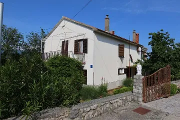 Apartment in Šilo for Up to 6 Guests