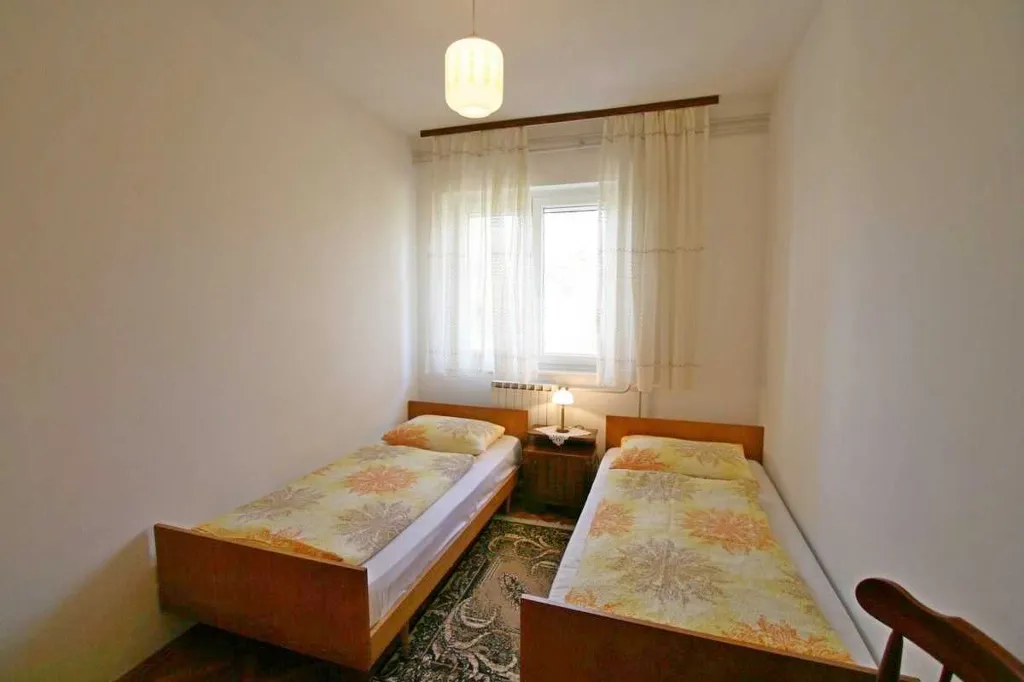 Apartment in Šilo for Up to 6 Guests