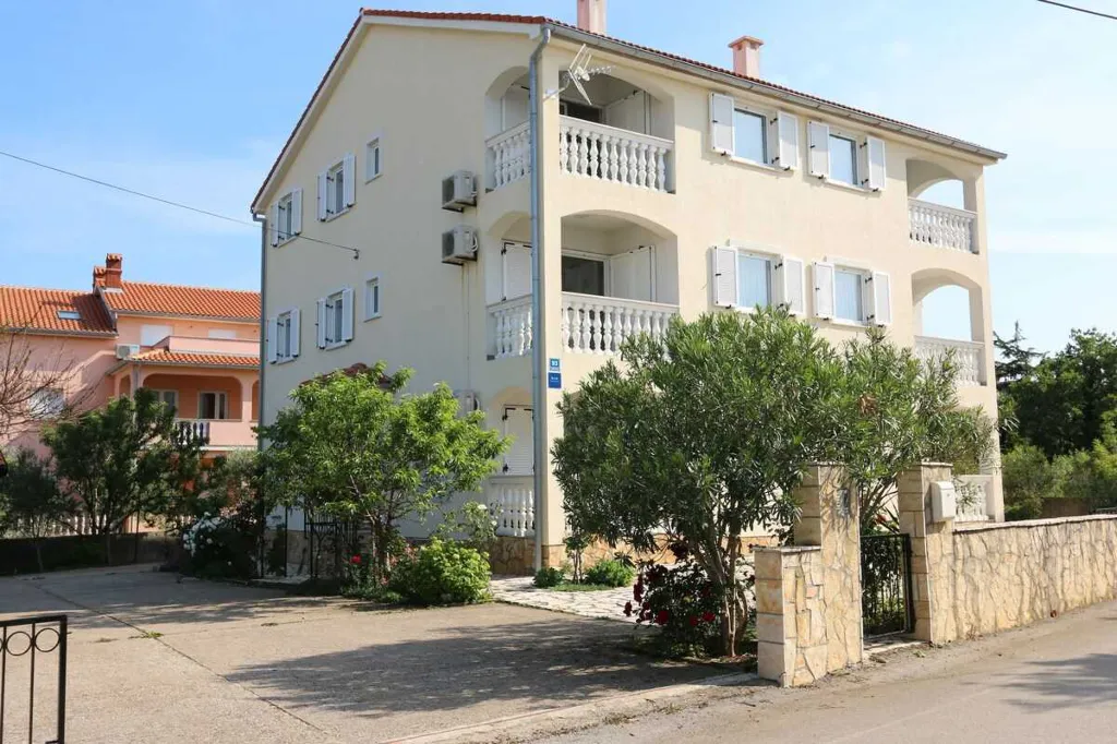 Two-Bedroom Apartment in Šilo (Island Krk)