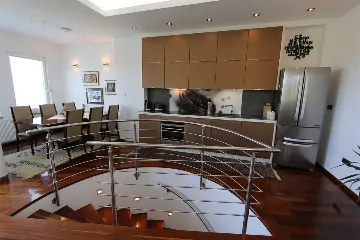 3-Bedroom House in Šilo for Up to 6 Guests