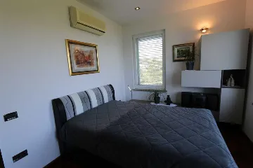 3-Bedroom House in Šilo for Up to 6 Guests