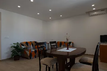 Two-Bedroom Apartment in Šilo for up to 5 Guests