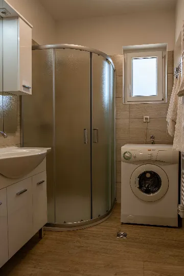 Two-Bedroom Apartment in Šilo for up to 5 Guests