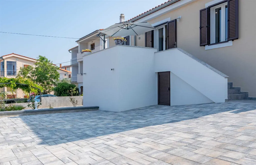 Two-Bedroom Apartment in Šilo for up to 5 Guests