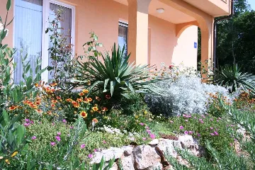 Šilo Apartment for up to 6 Guests