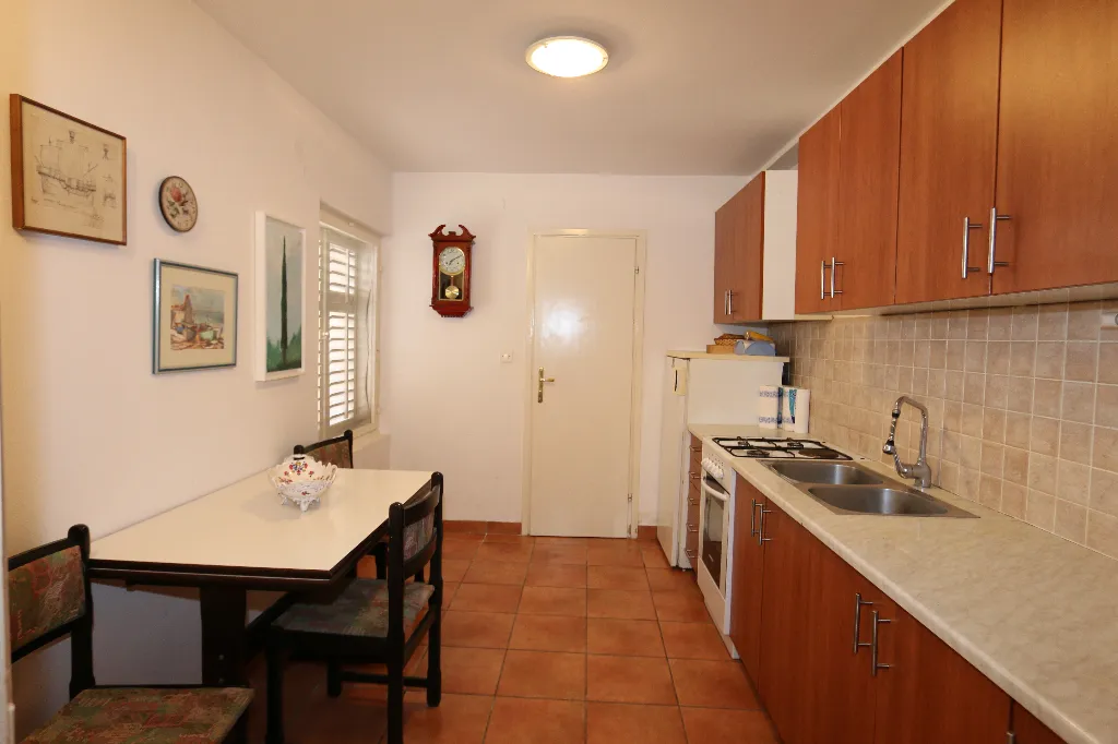 4-Bedroom Apartment in Šilo, Croatia (Up to 8)