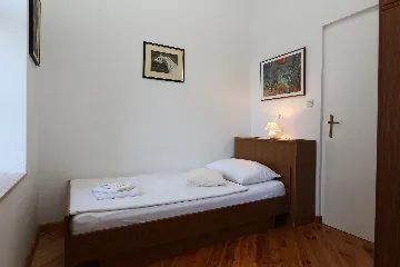 4-Bedroom Apartment in Šilo, Croatia (Up to 8)