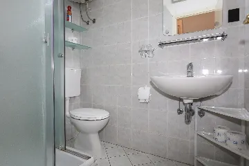 4-Bedroom Apartment in Šilo, Croatia (Up to 8)