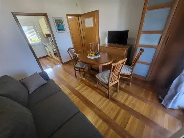 Apartment in Soline for Up to 4 Guests