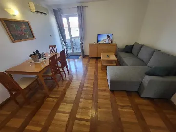 Two-Bedroom Apartment in Soline for 4 Guests