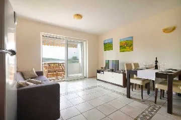 1-Bedroom Apartment in Soline for up to 4 Guests
