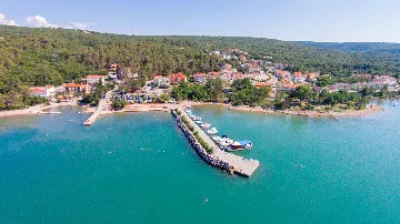 1-Bedroom Apartment in Soline for up to 4 Guests