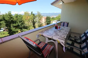 2-Bedroom Apartment in Šilo for Up to 6 Guests