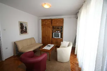 Šilo 2-Bedroom Apartment with Sea-View Balcony