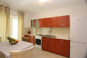 1-Bedroom Apartment in Šilo for Up to 3 Guests