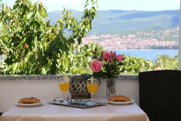 1-Bedroom Apartment in Šilo for Up to 3