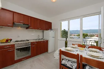 Apartment with Sea View in Šilo for Up to 7