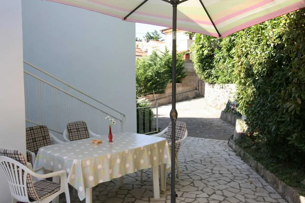 Šilo 1-Bedroom Apartment for Up to 4 Guests