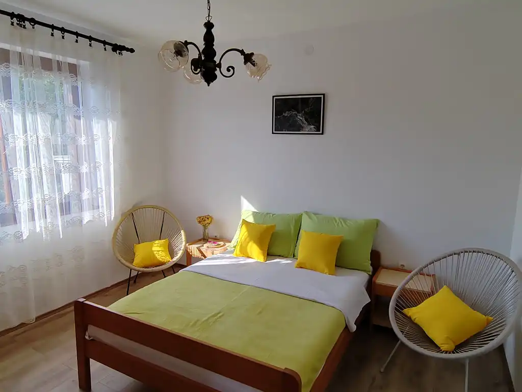 1-Bedroom Apartment in Šilo for Up to 3
