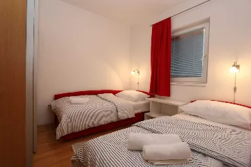 Šilo 2-Bedroom Apartment for up to 5 Guests
