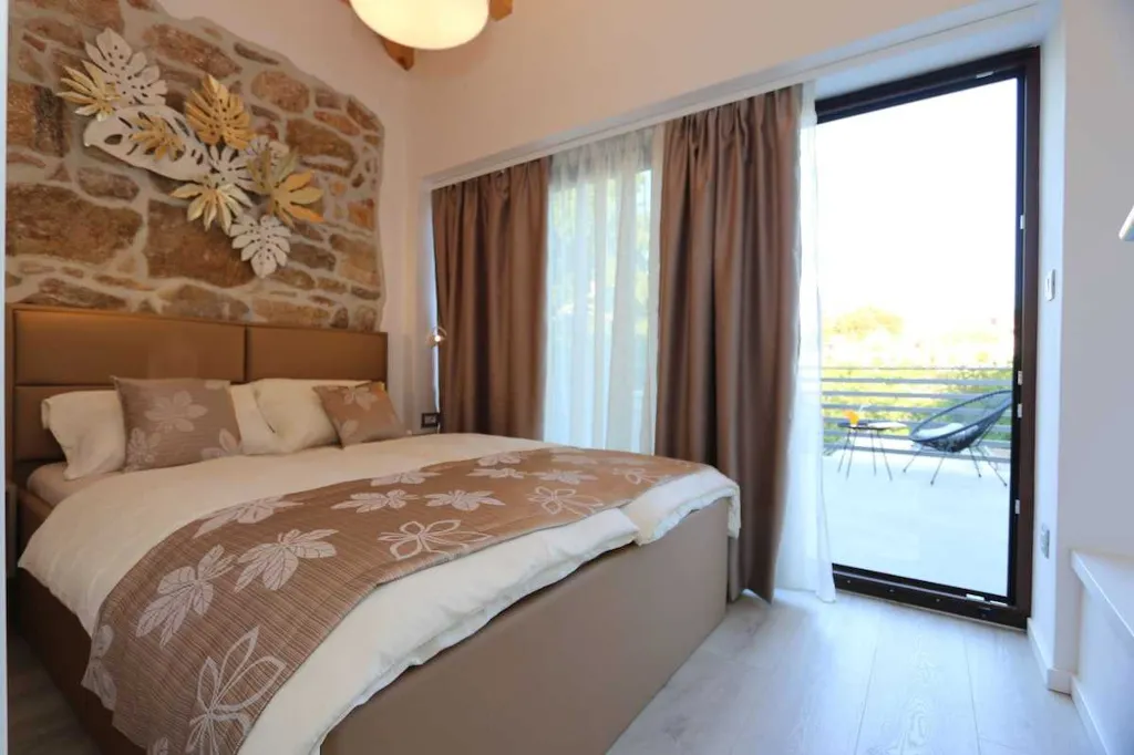 Family Apartment in Šilo for Up to 5 Guests