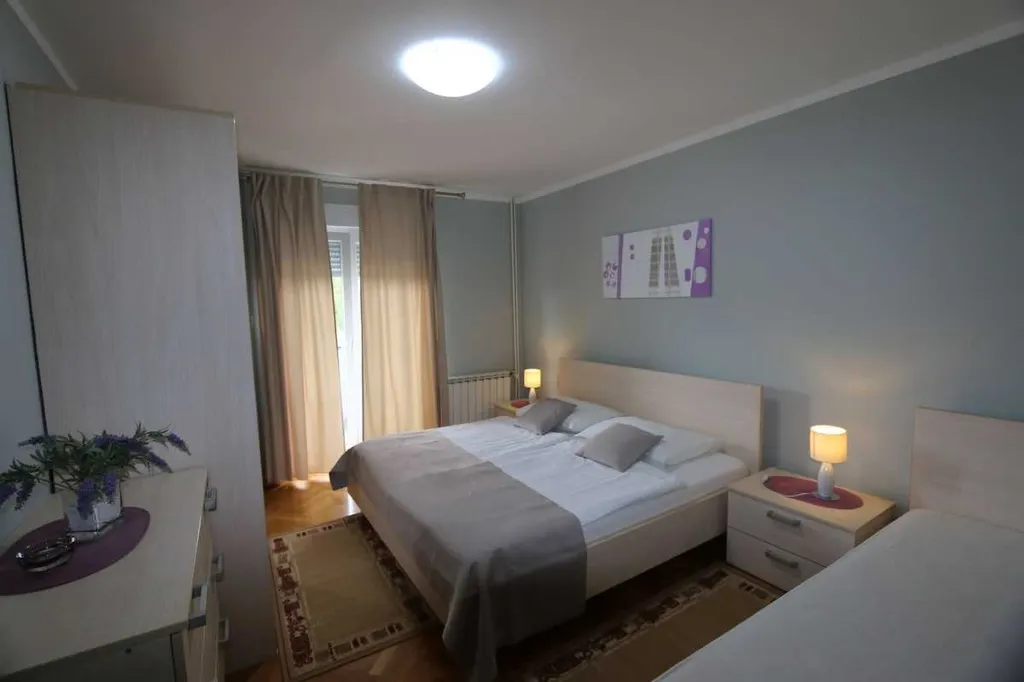 3-Bedroom Apartment in Šilo with Private Balcony