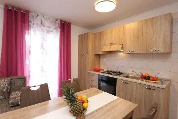 2-Bedroom Apartment in Šilo for 4 Guests