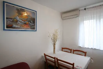 Two-Bedroom Apartment in Šilo (Sleeps 4)