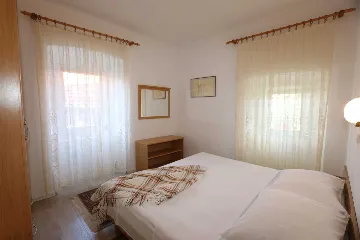 Apartment in Šilo for up to 3 Guests