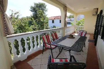 Apartment in Šilo for up to 3 Guests