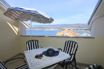 Apartment in Šilo, Croatia for Up to 3 Guests