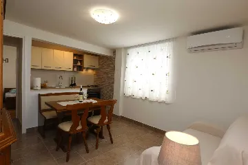 Apartment in Šilo for up to 4 guests