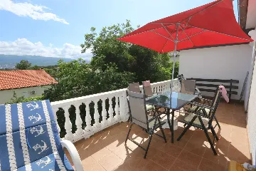 3-Bedroom Apartment in Šilo for Up to 7 Guests