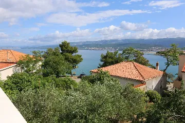 3-Bedroom Apartment in Šilo for Up to 7 Guests