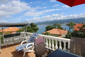 3-Bedroom Apartment in Šilo for Up to 7 Guests
