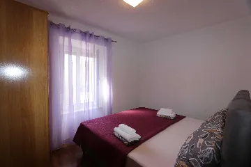 3-Bedroom Apartment in Šilo for Up to 7 Guests