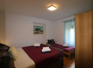 3-Bedroom Apartment in Šilo for Up to 7 Guests