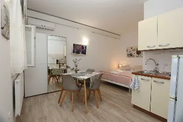 Studio Apartment in Šilo for 2 Guests