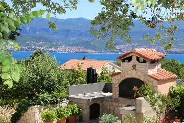 1-Bedroom Apartment in Polje for up to 3 Guests