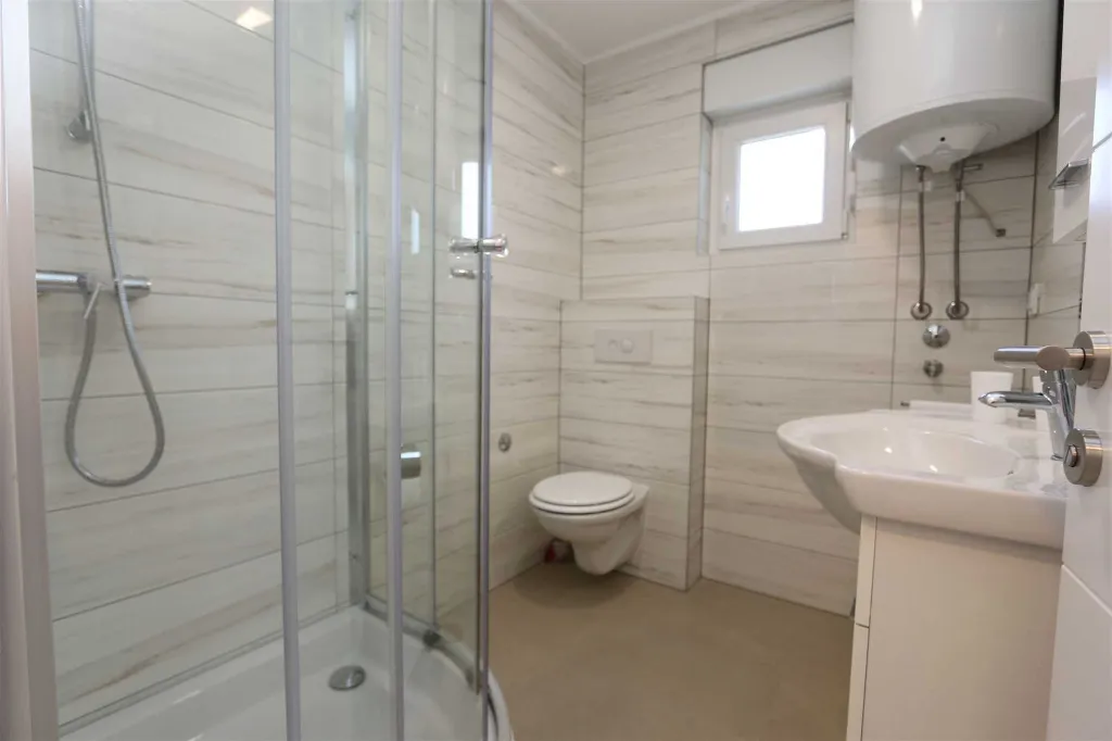 Apartment in Dobrinj for 2 Guests with Balcony